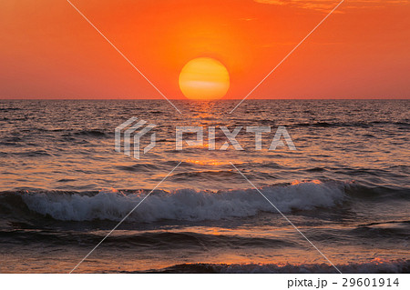 Sunrise or sunset over the sea. 29601914