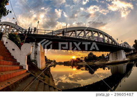 ratchadapisek bridge lampang thailand 29605487