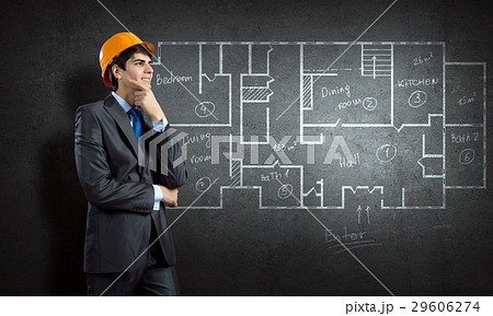 Male engineer 29606274