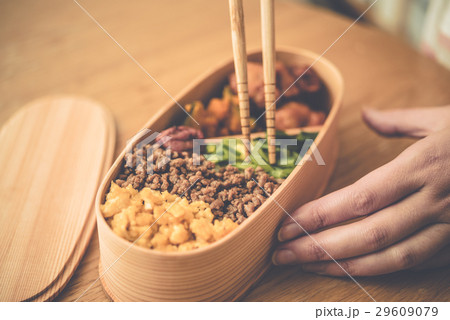 お弁当 29609079