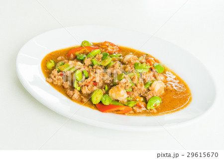 Fried shrimp with sataw bean Fried shrimp with sataw bean 29615670