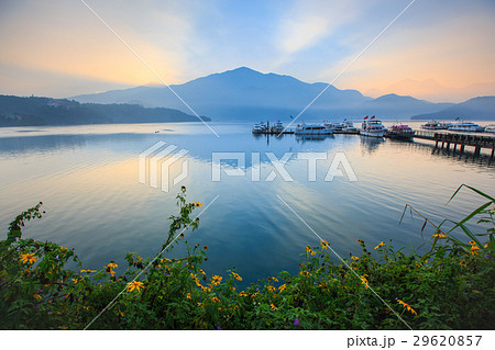 日の出 朝焼け 朝日 29620857