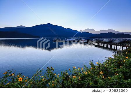 日の出 朝焼け 朝日 29621069