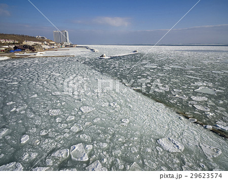 Frozen Black Sea in Odessa Ukraine Frozen Black Sea in Odessa Ukraine 29623574