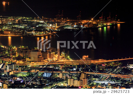 神戸 摩耶山  掬星台からの夜景 -日本三大夜景- 29625723