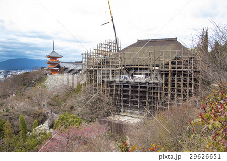 修復中の清水寺本堂 29626651