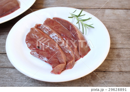 Raw liver pork 29628891