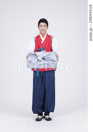 Go out with Korean traditional clothes 'Hanbok' 099 Go out with Korean traditional clothes 'Hanbok' 099 29644419