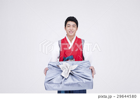 Go out with Korean traditional clothes 'Hanbok' 016 Go out with Korean traditional clothes 'Hanbok' 016 29644580