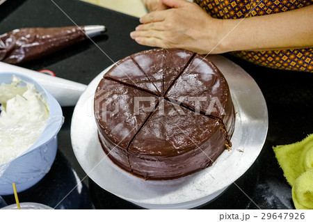 chocolate cakes 29647926