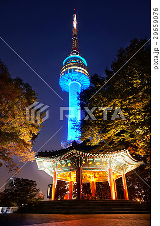 Night view of Seoul Namsan Tower 29659076