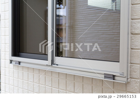 窓 窓 29665153