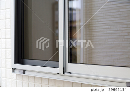 窓 29665154