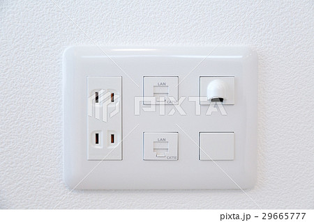 コンセント　電力イメージ 29665777