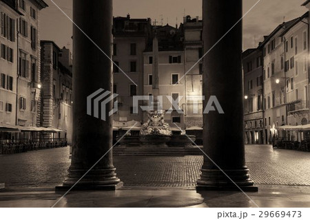 Pantheon Pantheon 29669473