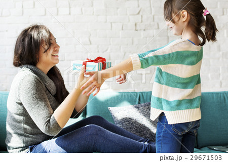 Family People Feelings Expression Background 29671503