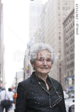 Pedestrian portrait in city Pedestrian portrait in city 29673329