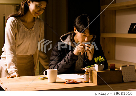 受験生　徹夜 29681616