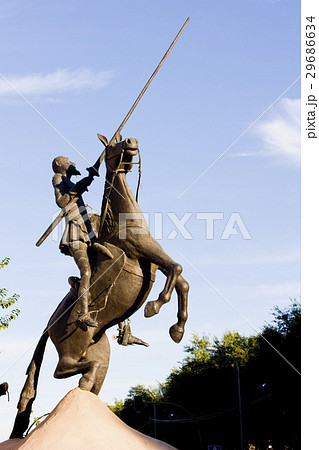 statue of Don Quijote, Campo de Criptana statue of Don Quijote, Campo de Criptana 29686634