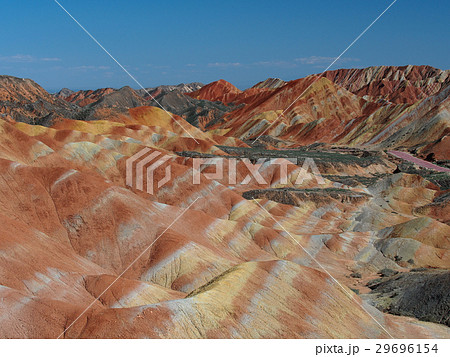 張掖・七彩丹霞地質公園  Zhangye Qicai Danxia National Geopark 29696154