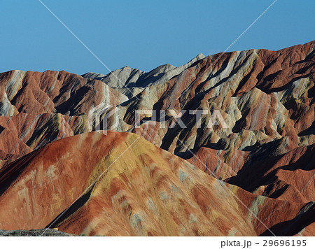 張掖・七彩丹霞地質公園  Zhangye Qicai Danxia National Geopark 29696195
