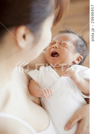 新生児　母子 29696957
