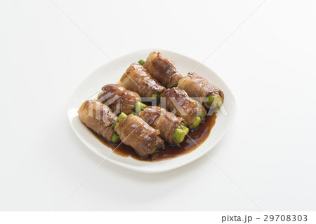 アスパラの豚肉巻き 29708303