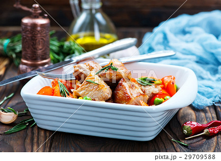 with vegetables 29709588