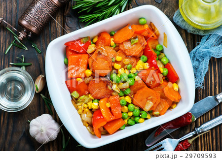 fried vegetables fried vegetables 29709593