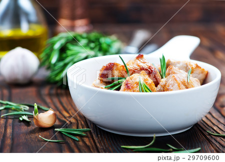 fried meat 29709600