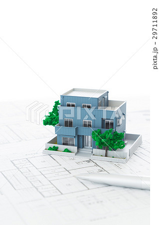 住宅図面と家 不動産イメージ 住宅図面と家 不動産イメージ 29711892