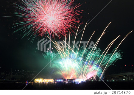猪名川花火大会(大阪府池田市 兵庫県川西市) 猪名川花火大会(大阪府池田市 兵庫県川西市) 29714370