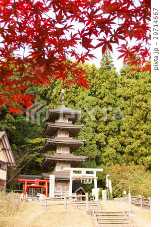 酒呑童子神社の五重塔 酒呑童子神社の五重塔 29714667