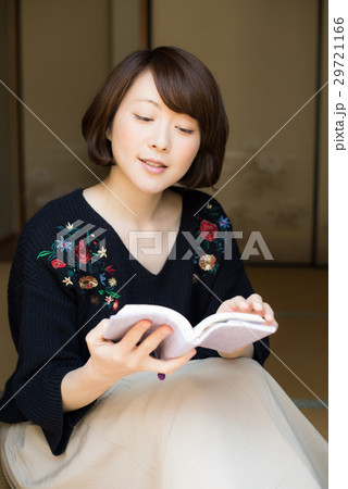 和室 女性 ポートレート 和室 女性 ポートレート 29721166