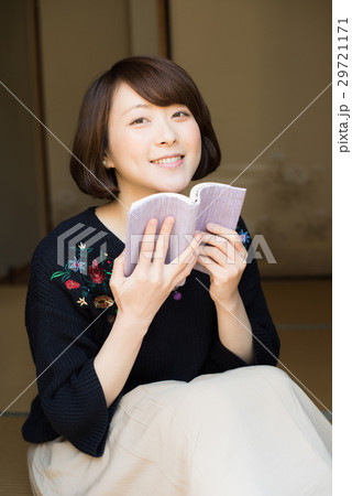 和室 女性 ポートレート 和室 女性 ポートレート 29721171
