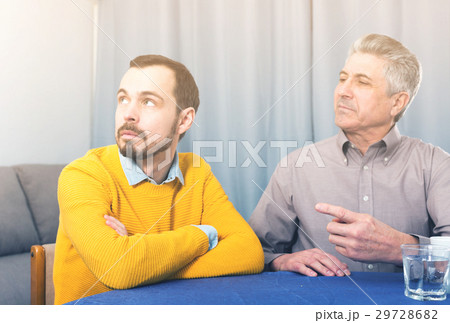 Mature father and son serious talk 29728682