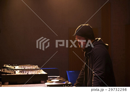 男性DJ 29732298