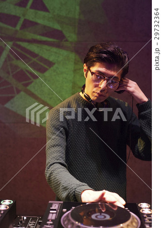 男性DJ 29732364