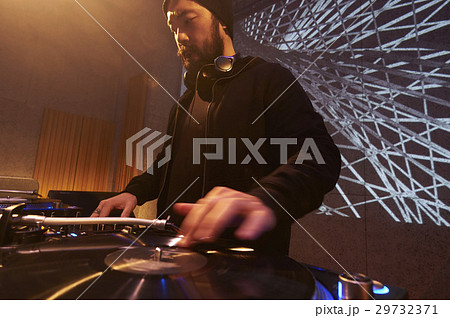 男性DJ 男性DJ 29732371