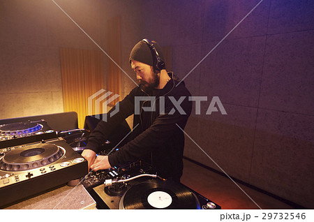 男性DJ 男性DJ 29732546