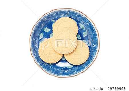 almond cookies 29739963