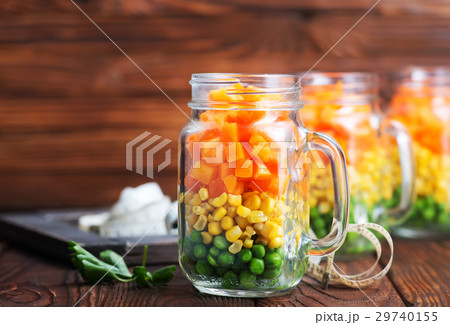 mix vegetables 29740155