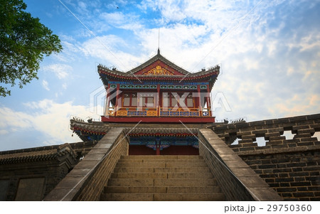 Traditional Chinese building under blue sky 29750360