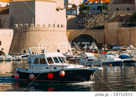 The boat dock near the old city of Dubrovnik The boat dock near the old city of Dubrovnik 29752655