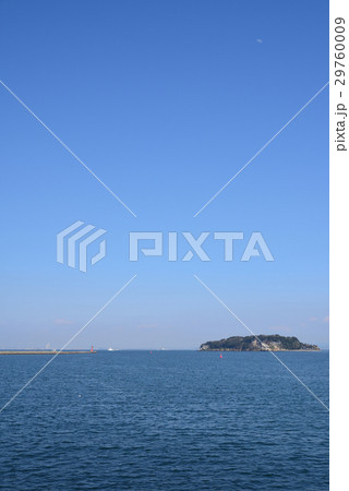 三笠公園から見た猿島と東京湾 29760009