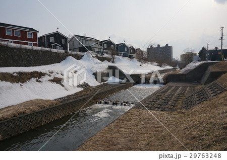 月寒川（札幌市白石藻岩通　共進橋周辺） 29763248