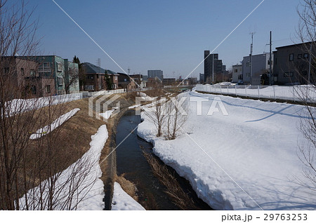 月寒川と羊ヶ丘中央線橋(札幌市豊平区西岡) 月寒川と羊ヶ丘中央線橋(札幌市豊平区西岡) 29763253
