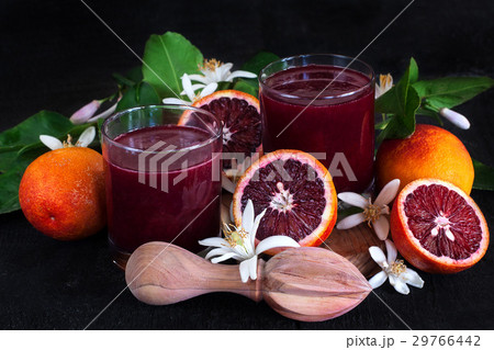 Blood orange juice 29766442