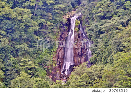 宮城蔵王の三階の滝 29768516