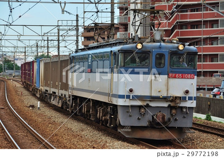 武蔵野線を走るEF65牽引の貨物列車 29772198